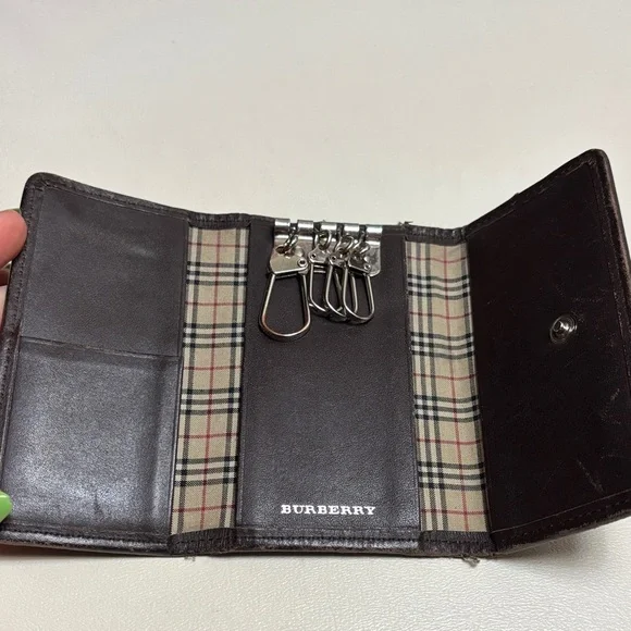 Vintage Burberry Brown Canvas Key Holder - Picture 3 of 10